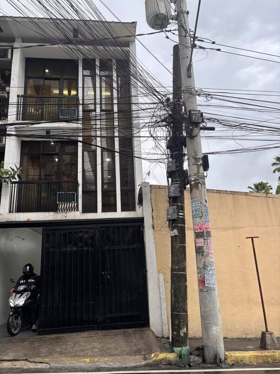 3 Storey House for rent - photo 1