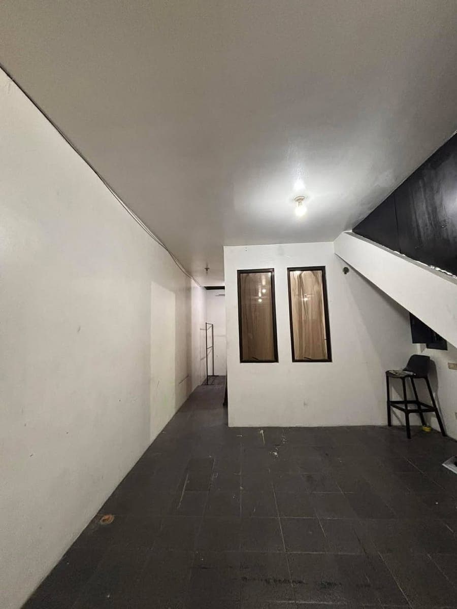 3 Storey House for rent - photo 3