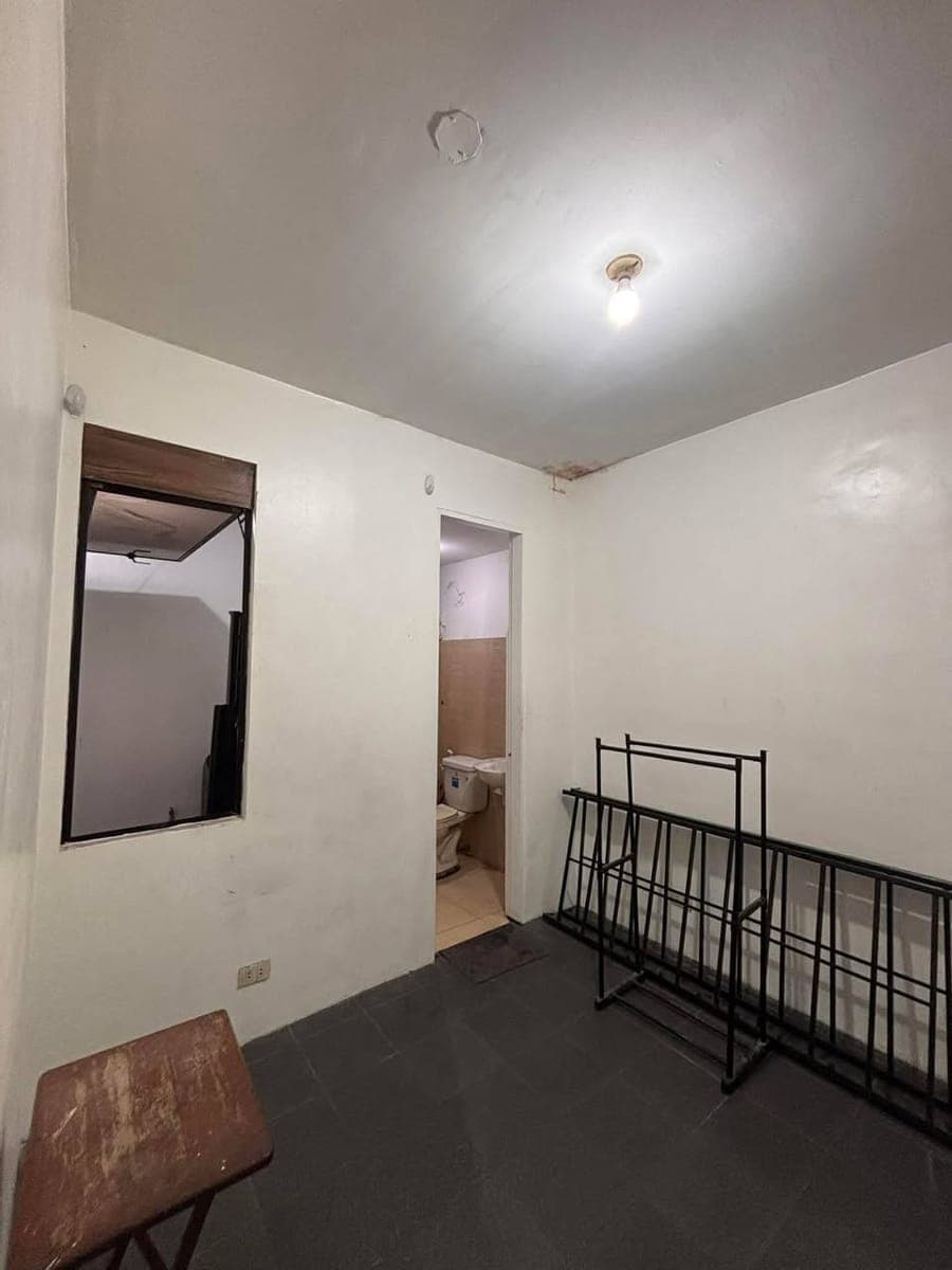3 Storey House for rent - photo 4