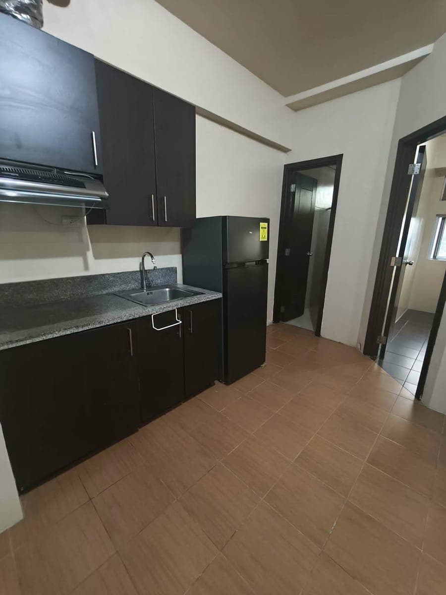 ✨ 2BR Condo for Rent in Pioneer Woodlands, Mandaluyong ✨ - photo 2