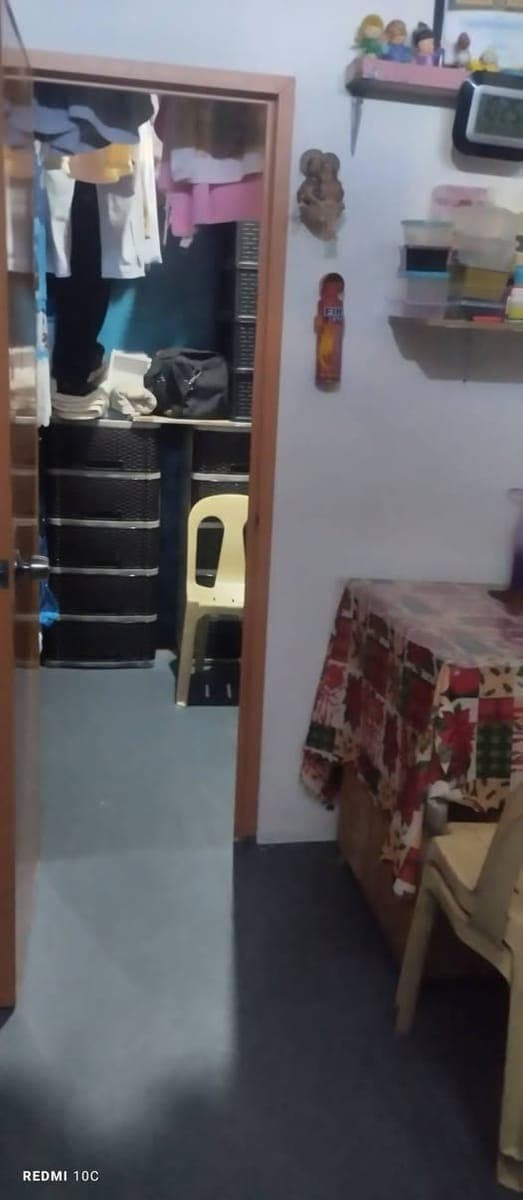 Good morning everyone ,,, Para sa naghahanap ng female bedspacer mayron po akong bakante isang upper... - photo 1