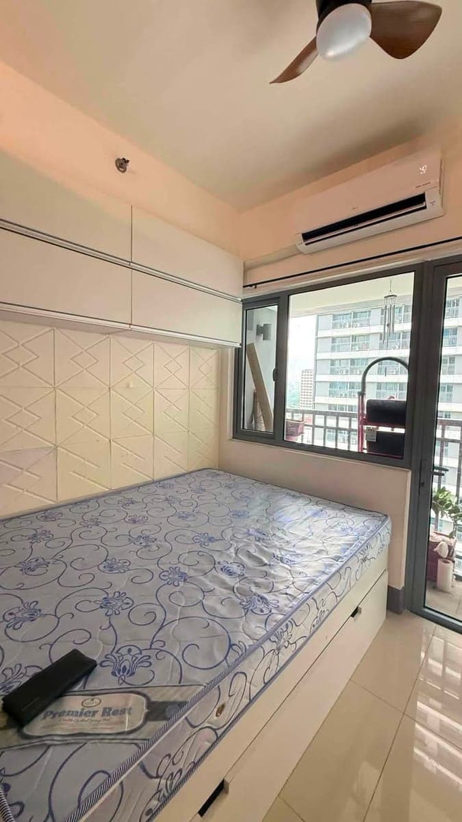 FOR RENT 20k ONLY ( Exclusive Association dues ) - photo 1