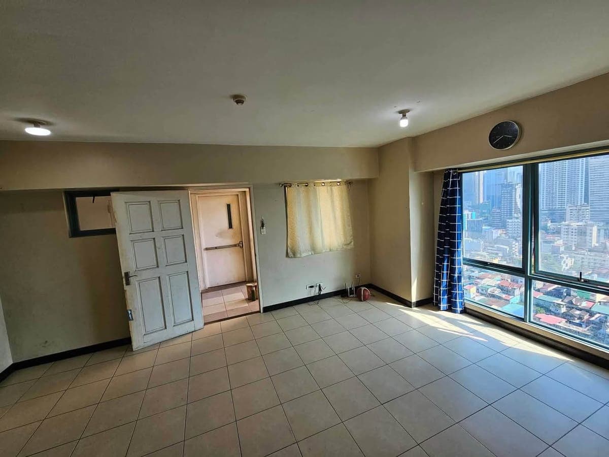 3 Bedroom Corner Unit for Rent at Tivoli Garden Residences!!! - photo 5