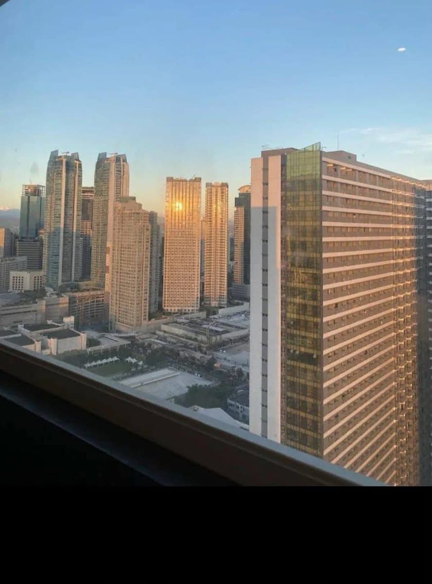 FOR RENT: Semi-Furnished Studio Unit | Minimum 12-Month Lease 🏡 - photo 5
