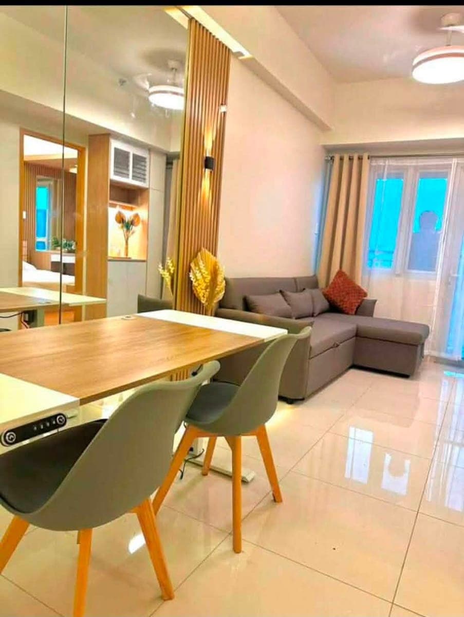 For rent at Times Square west (big apple ) @ BGC - photo 1