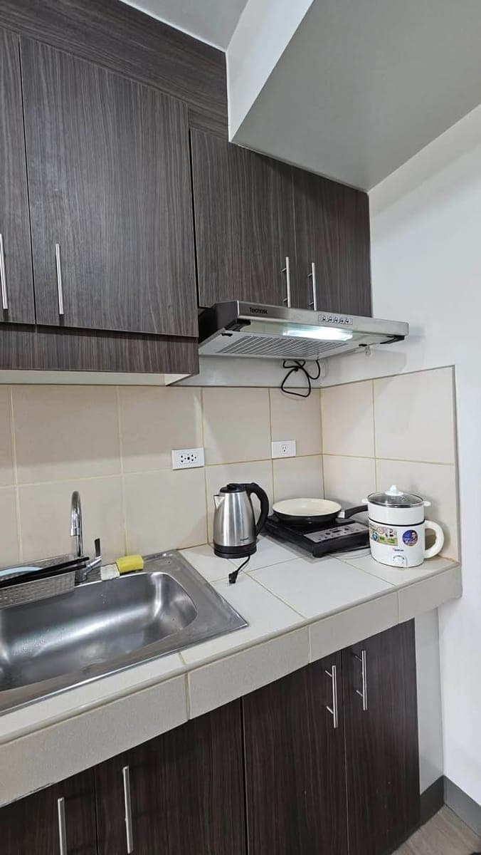1br Pioneer Heights for rent - photo 3