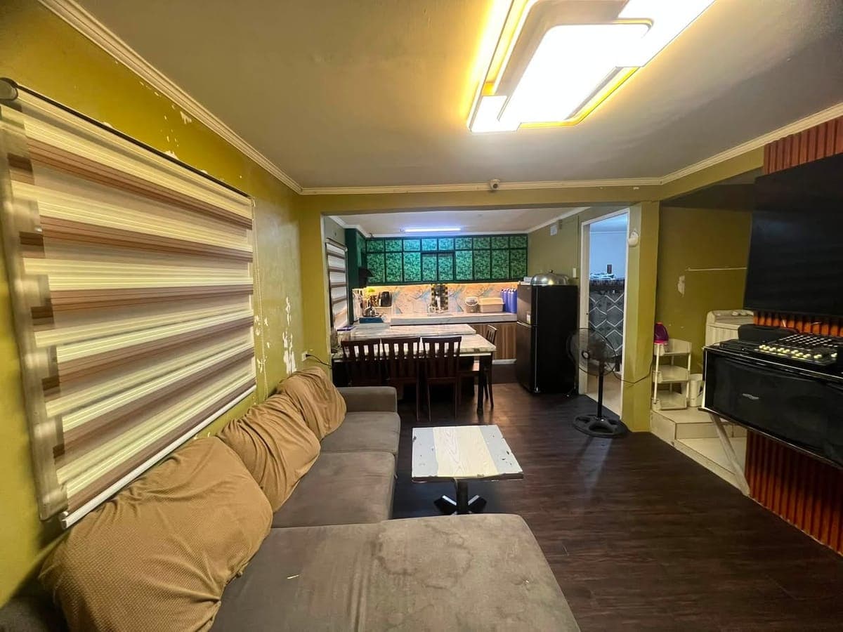 Female Bedspace available - photo 2