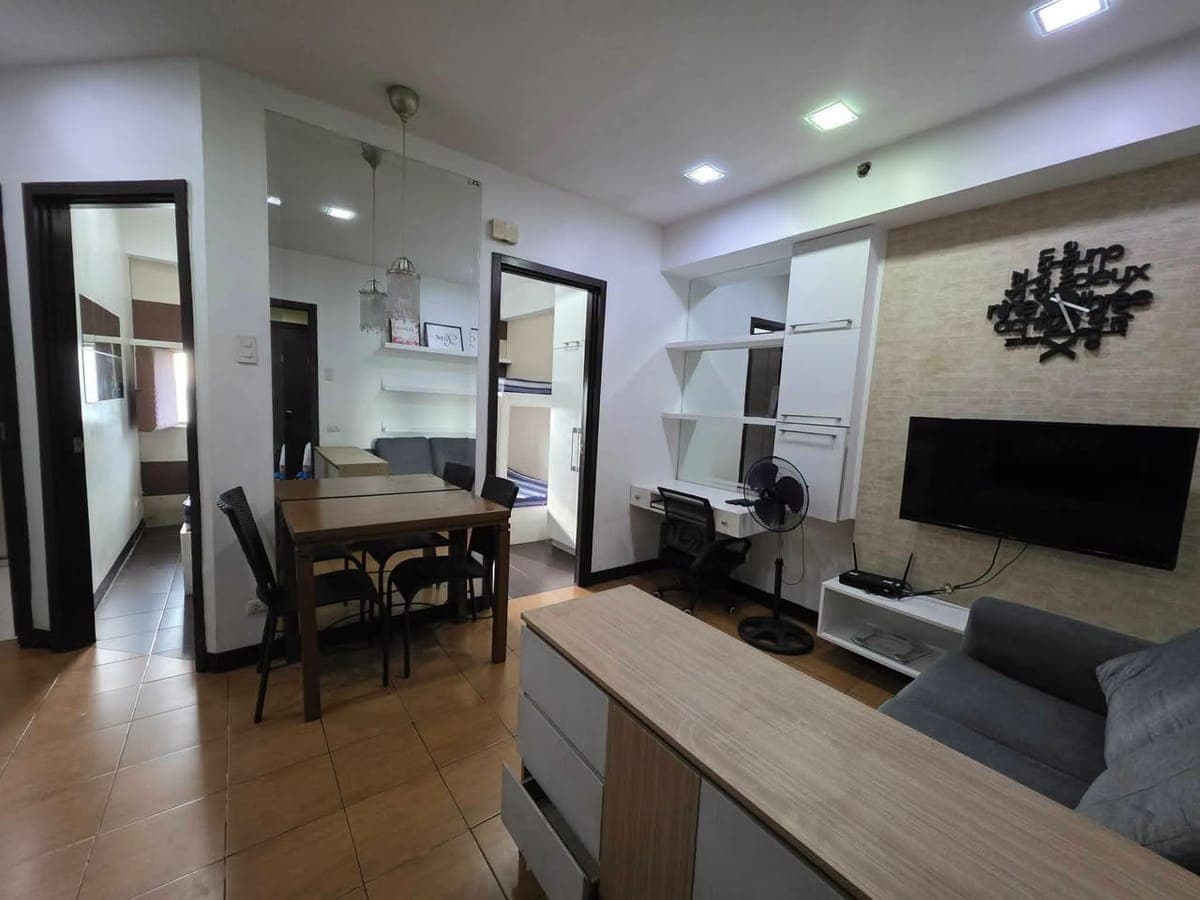 FOR RENT Condo: Pioneer Woodlands - photo 4