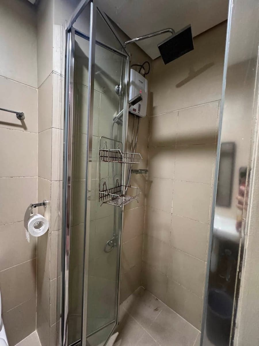 FOR RENT – 1 Bedroom Condo with Balcony�📍 Fame Residences, Tower 2 Mandaluyong City - photo 2