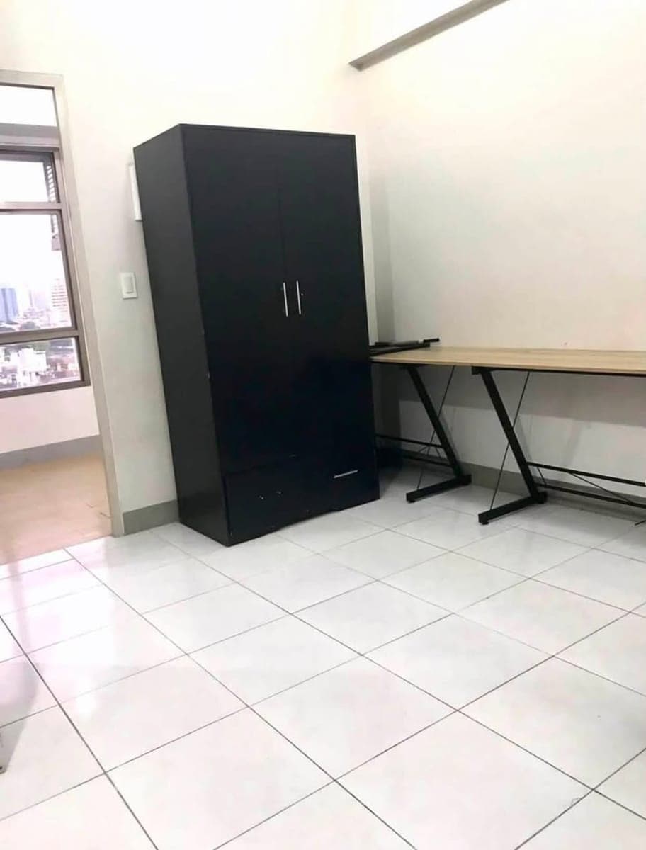 2-BR SEMI-FURNISHED UNIT FOR RENT - photo 3