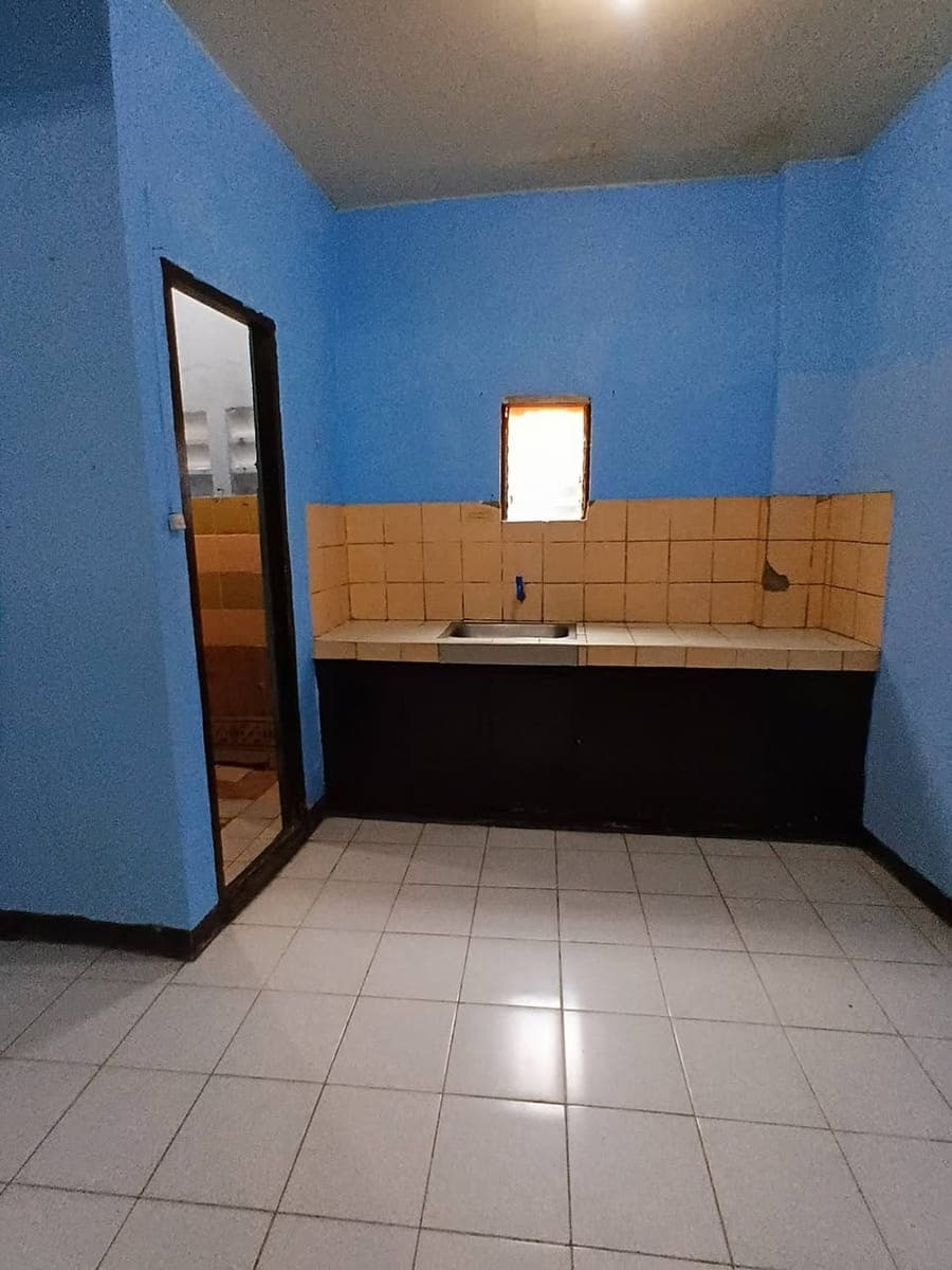 Ptpa. Room For Rent Studio Type w/Terrace ,  Own Cr at Own Sink, 1 slot for motor parking - photo 5