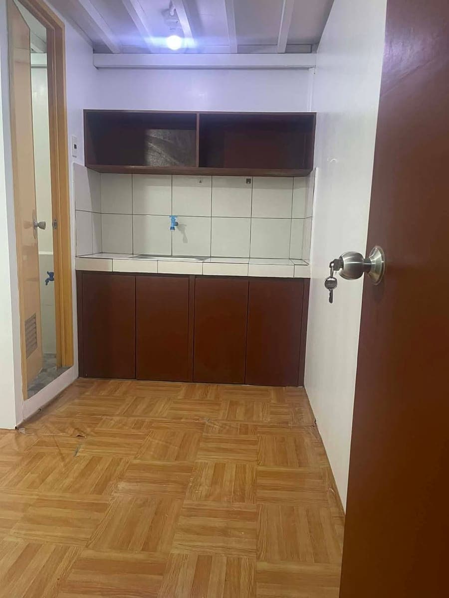 Room for rent - photo 1