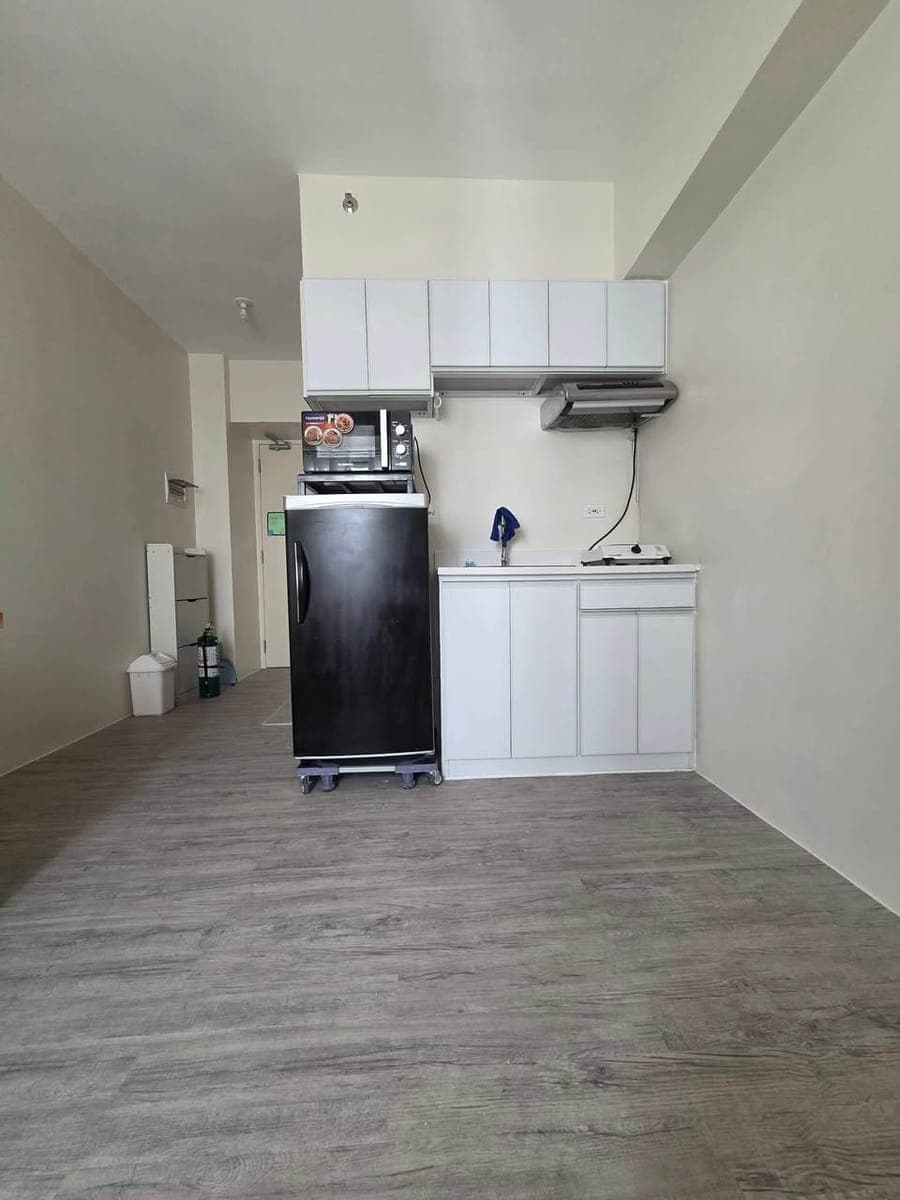 BRAND NEW Studio rent 16k only furnished - photo 1