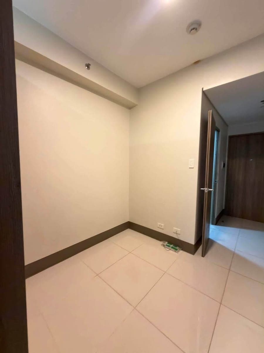 💵 P18,000/mo ONLY ‼️🥳 (Inclusive of Assoc Dues!) - photo 4
