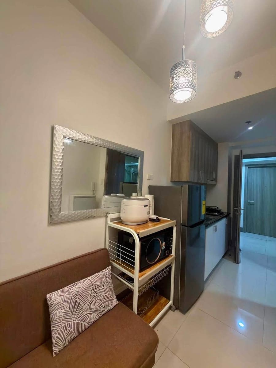 FOR RENT @Fame Residences - photo 2