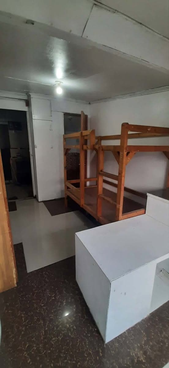 # **Room for Rent (Ladies or Couples only)** - photo 5