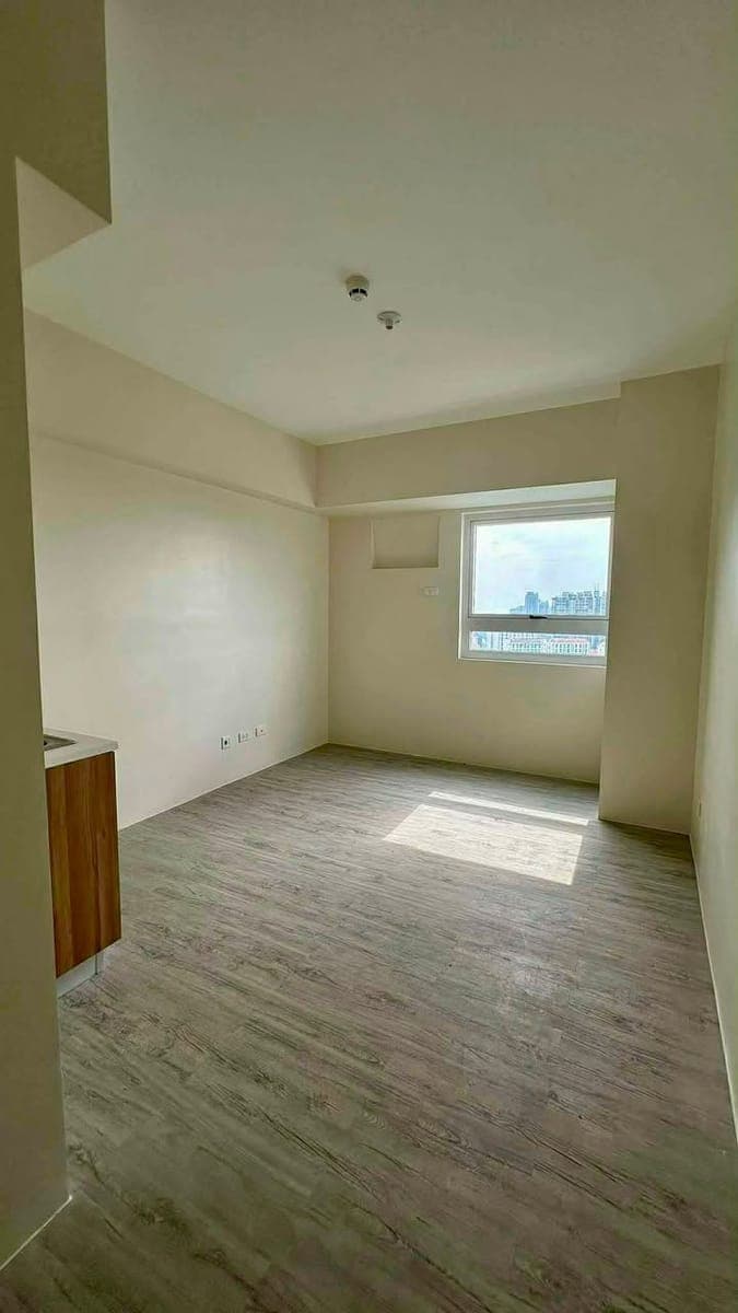NEWLY TURN OVER FOR LEASE✨ - photo 1