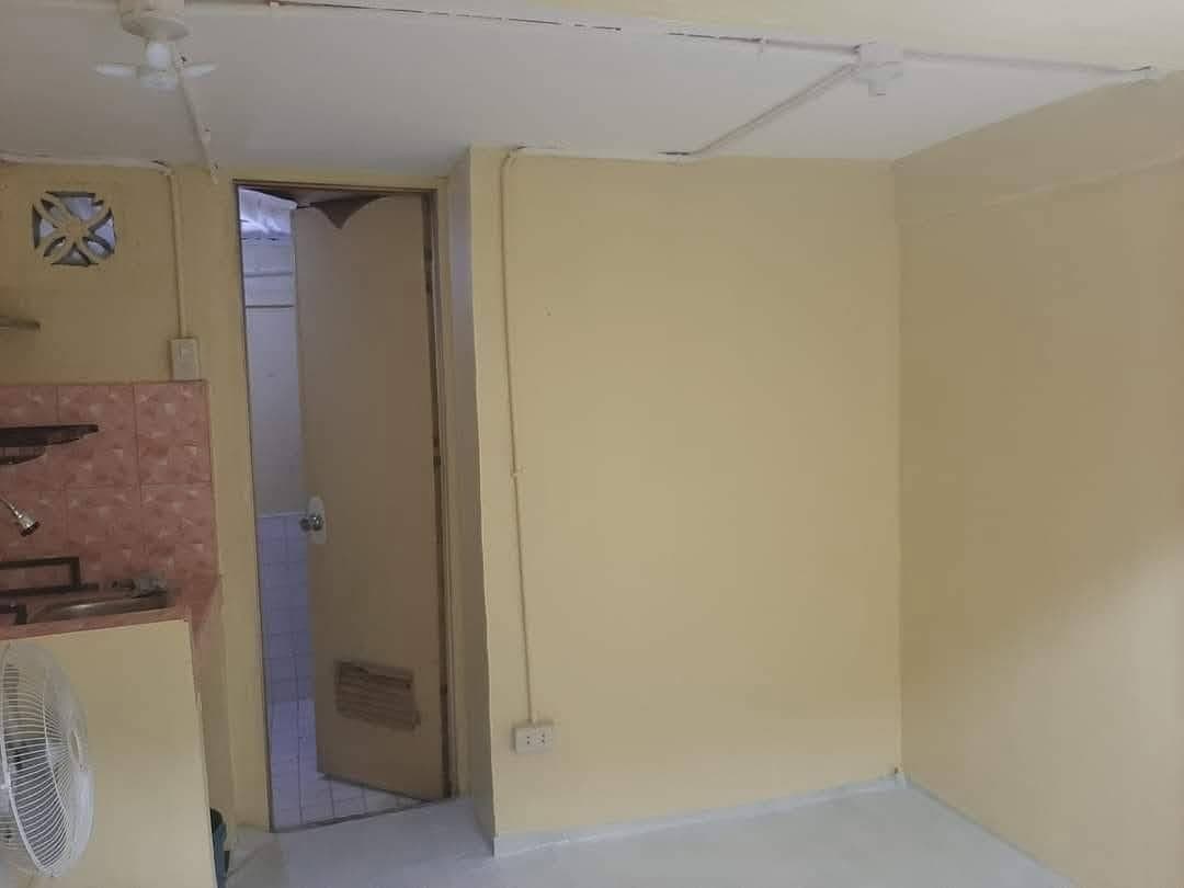 Room for Rent - photo 2