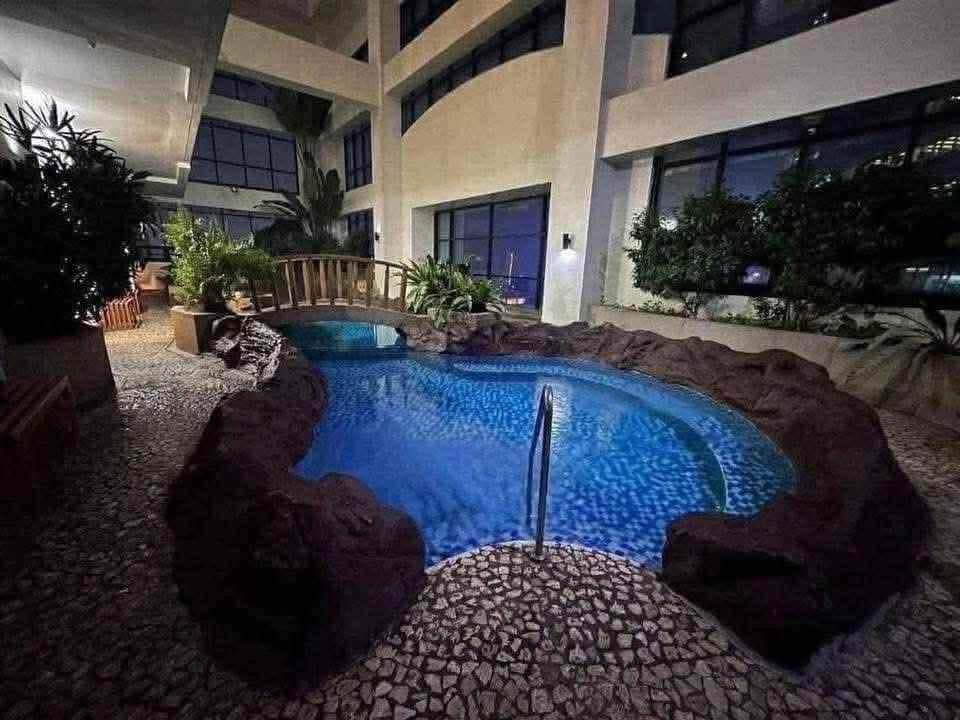BSA Twin Tower Ortigas: Adulting Made Easy – Your Cozy & Convenient Hub! - photo 2