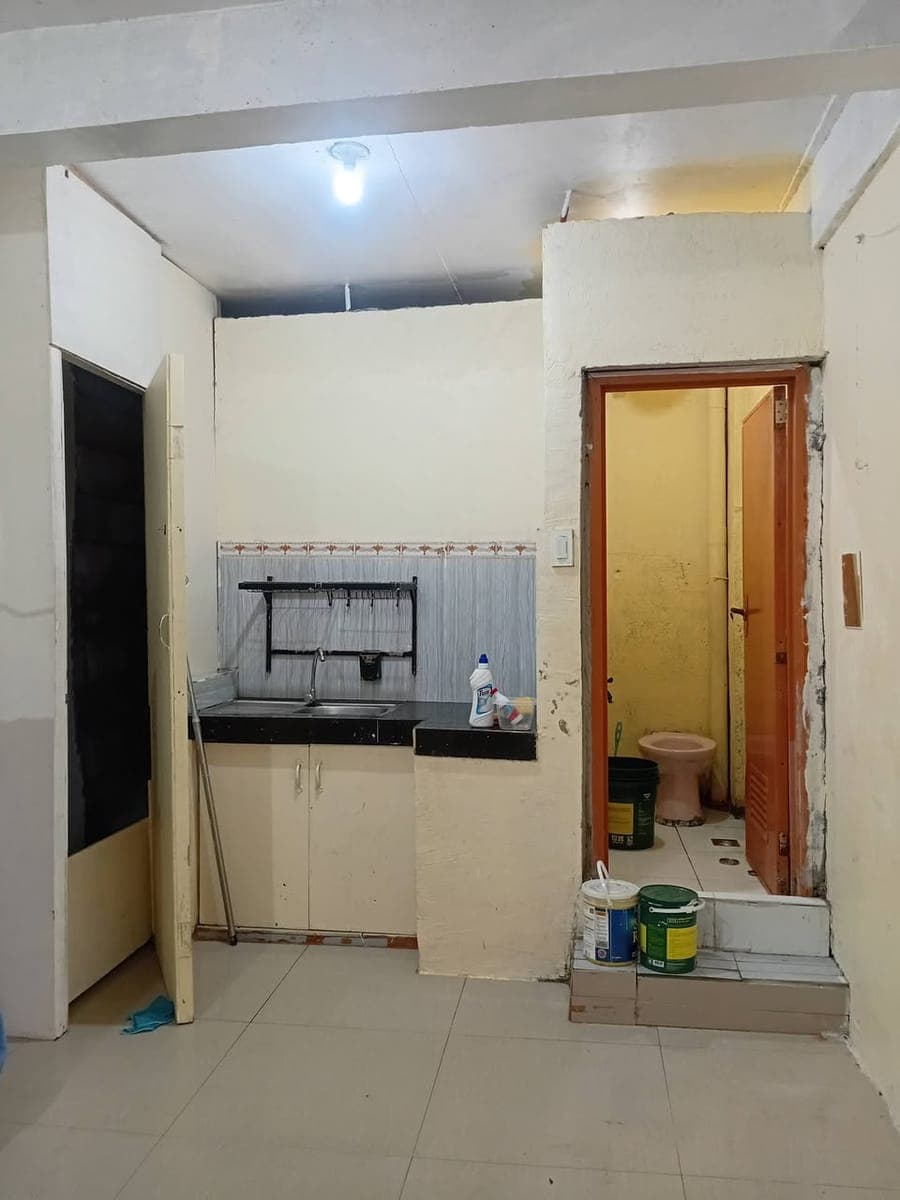 Room for rent (preferably for solo, couple or 2 working ladies) - photo 3