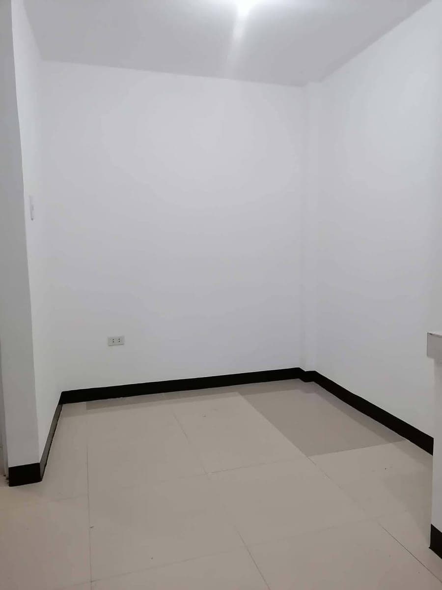 Ready for Viewing - photo 2