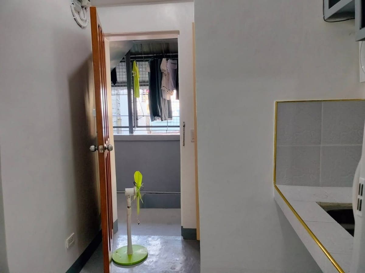 🏠 **STUDIO TYPE FOR RENT (Mandaluyong City)** 📍 **Location:** #47 Zone 6, Blk 41, Brgy. Addition H... - photo 4