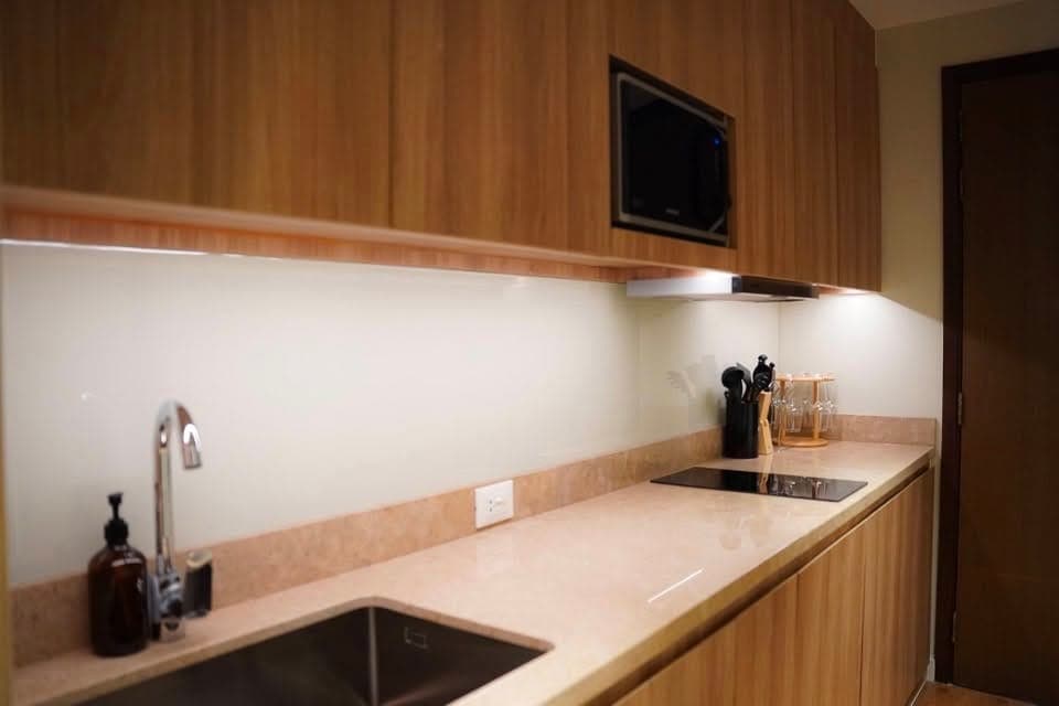 🏡 FOR LONG-TERM LEASE | FULLY FURNISHED - photo 4