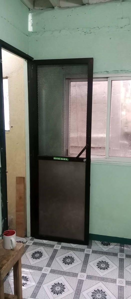 "ROOM FOR RENT" - photo 5