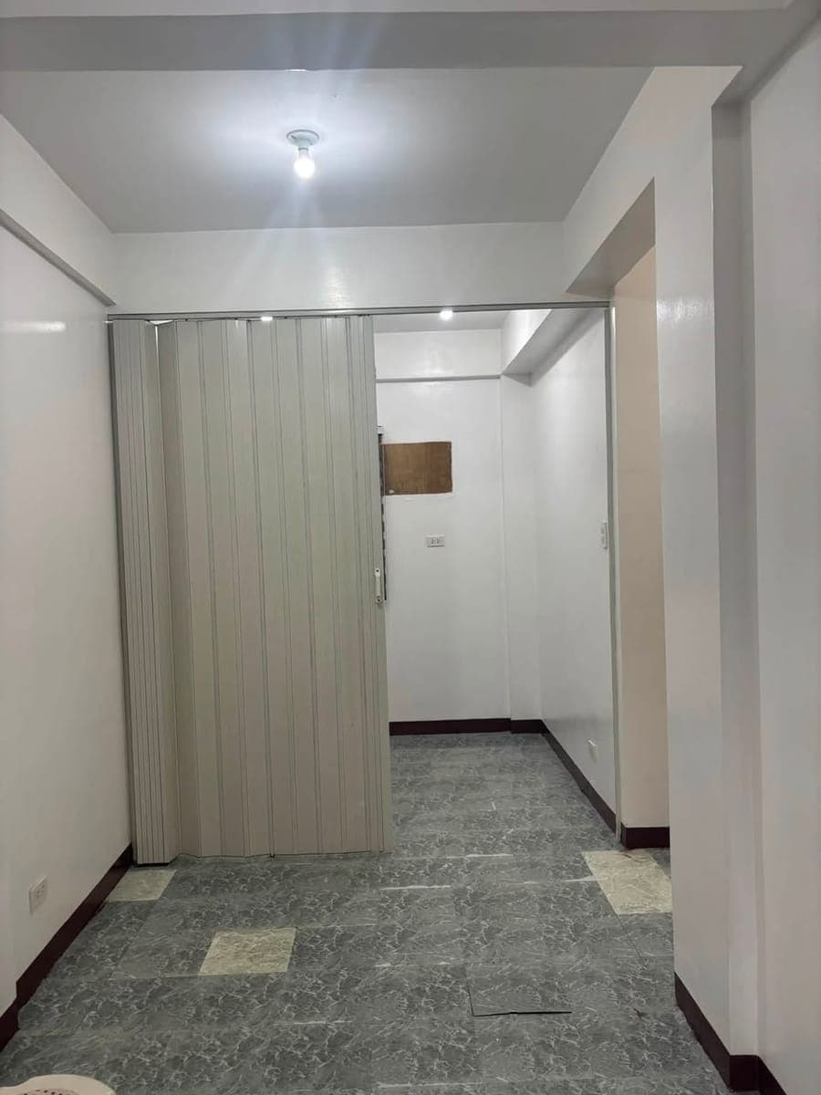 STUDIO TYPE UNIT FOR RENT - photo 4