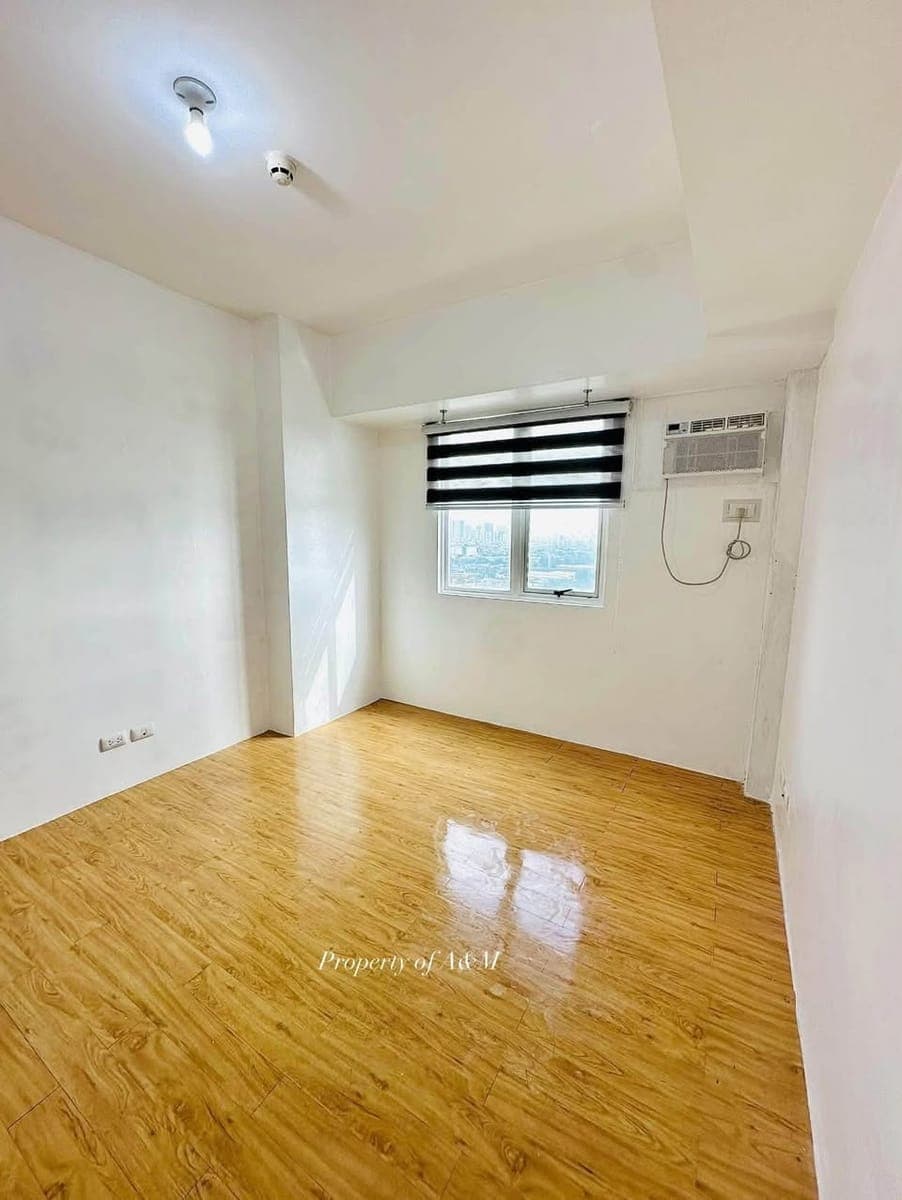 STUDIO UNIT CONDO FOR RENT - photo 2
