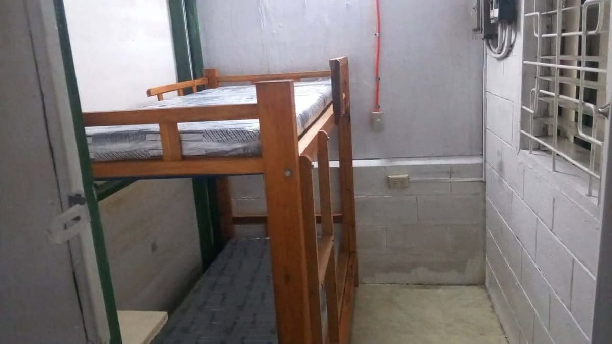 MANDALUYONG BEDSPACE AVAILABLE!!! - photo 5