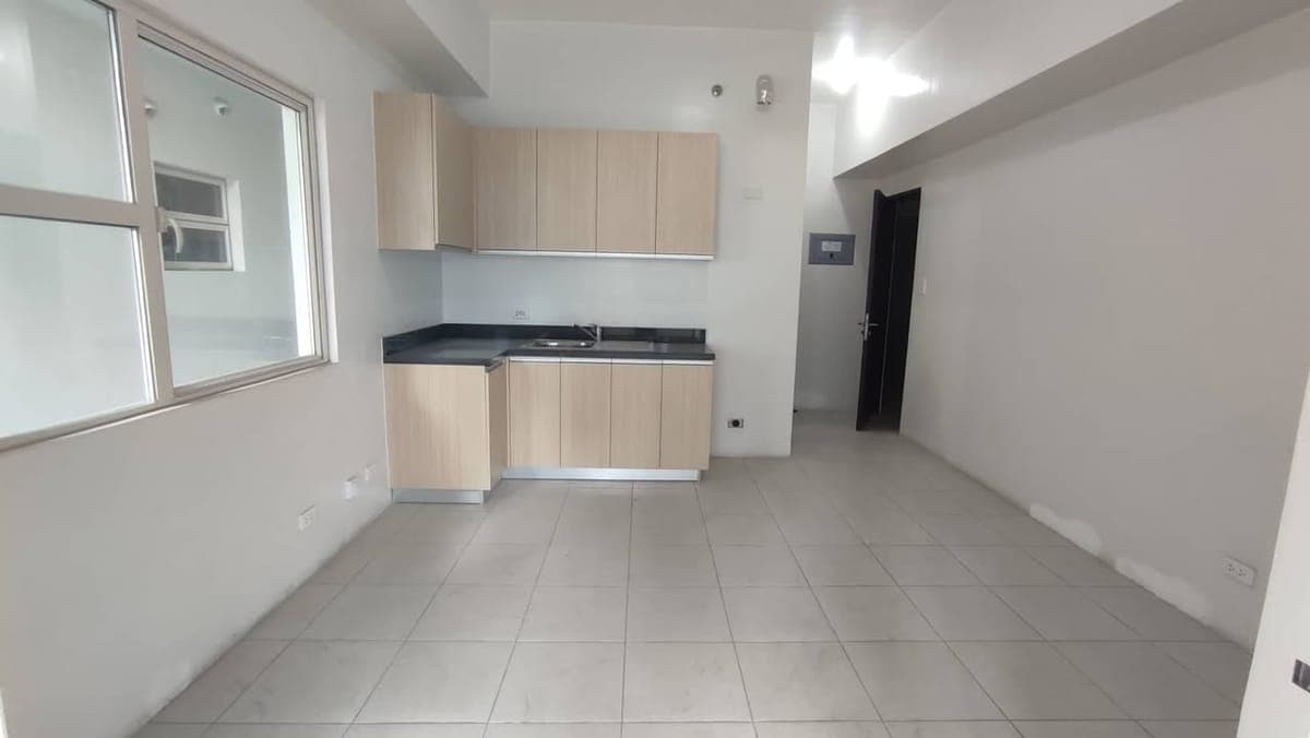 FOR LONG TERM RENT - photo 1