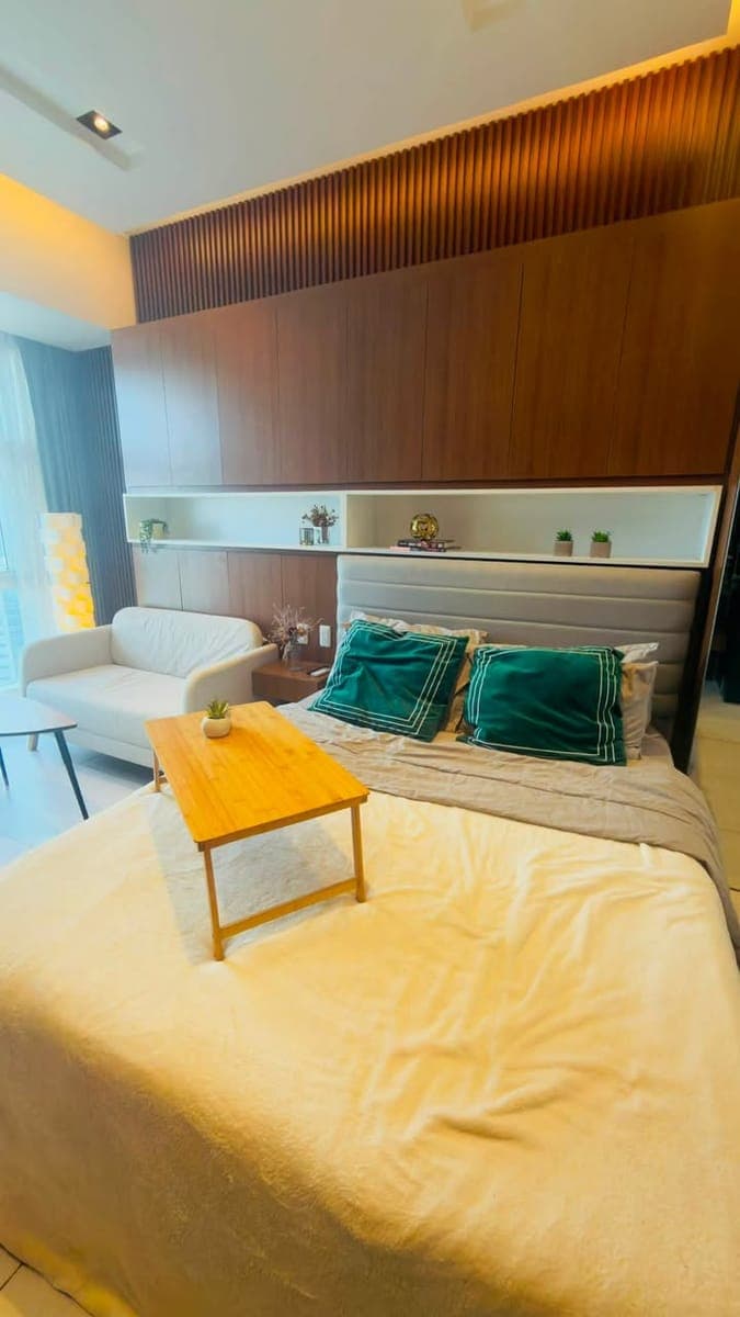 COZY & MODERN STUDIO WITH STUNNING VIEW FOR RENT! - photo 3
