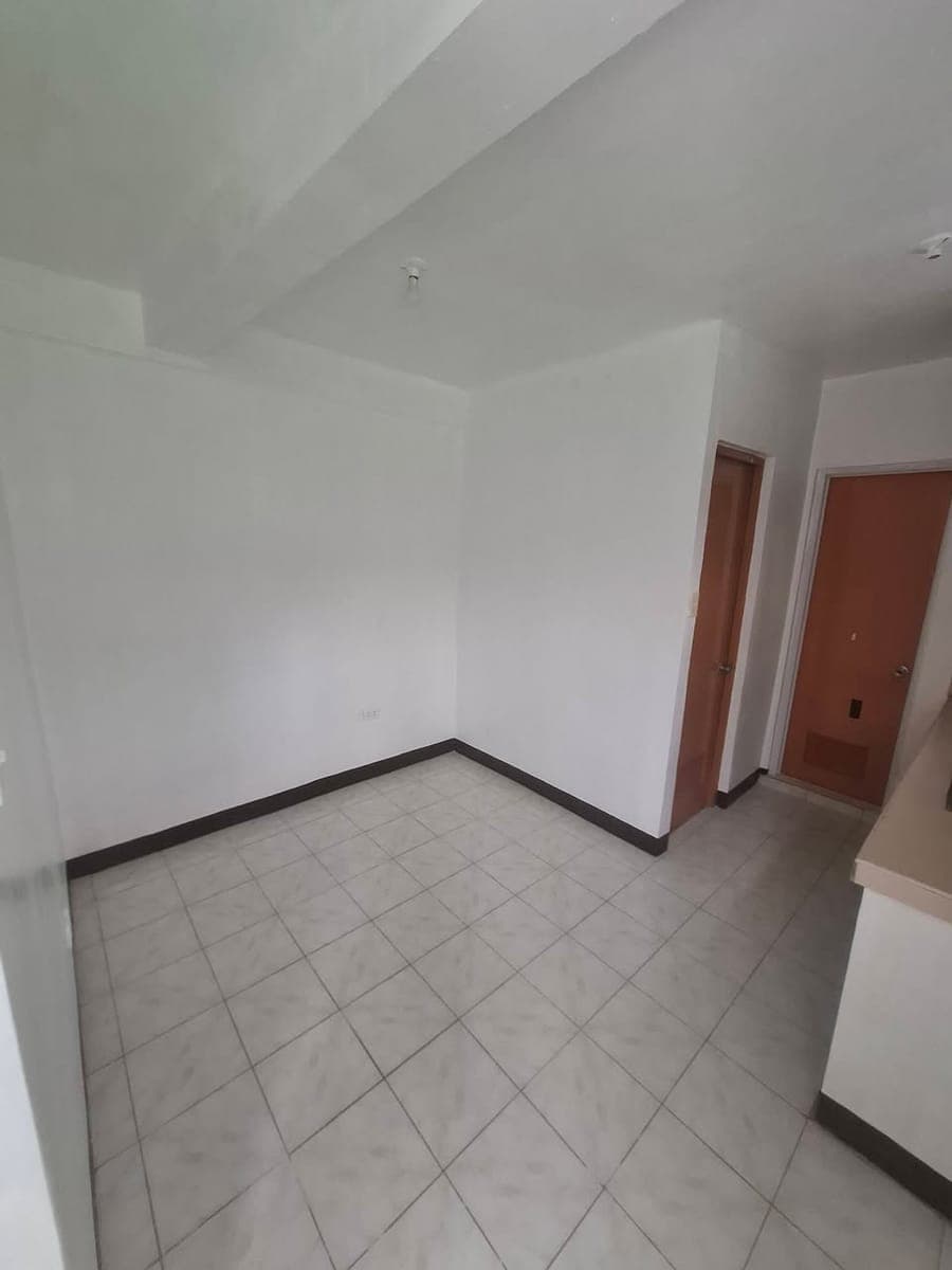 Apartment For Rent: - photo 3