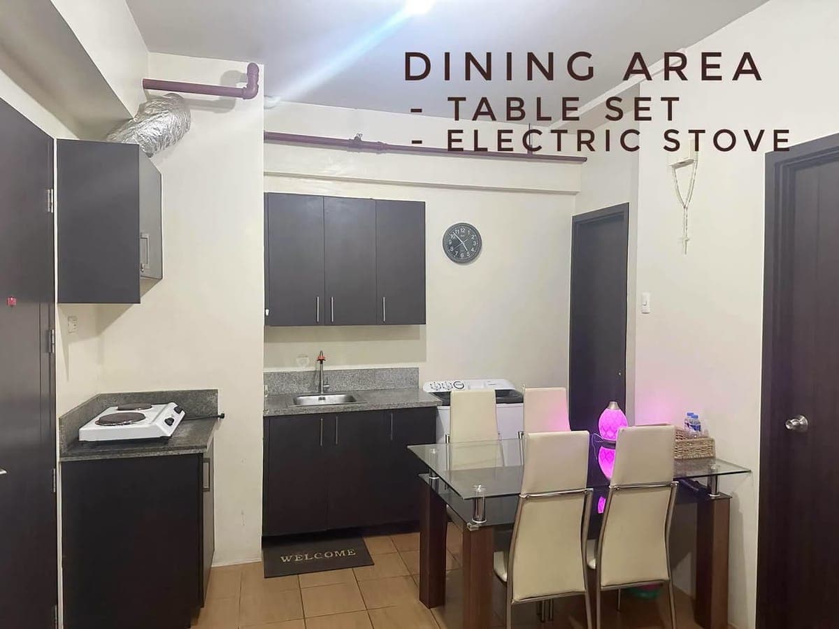 2Br 25k at Pioneer woodland beside MRT Boni Edsa Mandaluyong for rent lease - photo 1