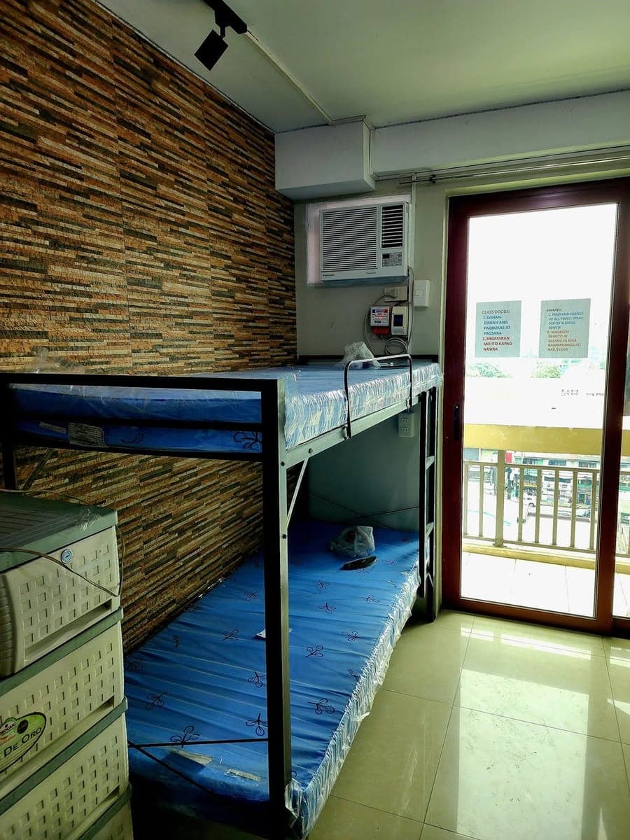 Aircon Male Bedspace in JRU Mandaluyong. Send pm if interested - photo 5
