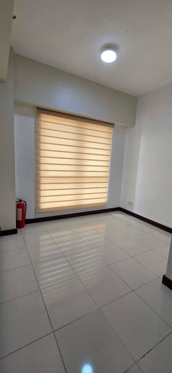 1br Sheridan for rent - photo 2