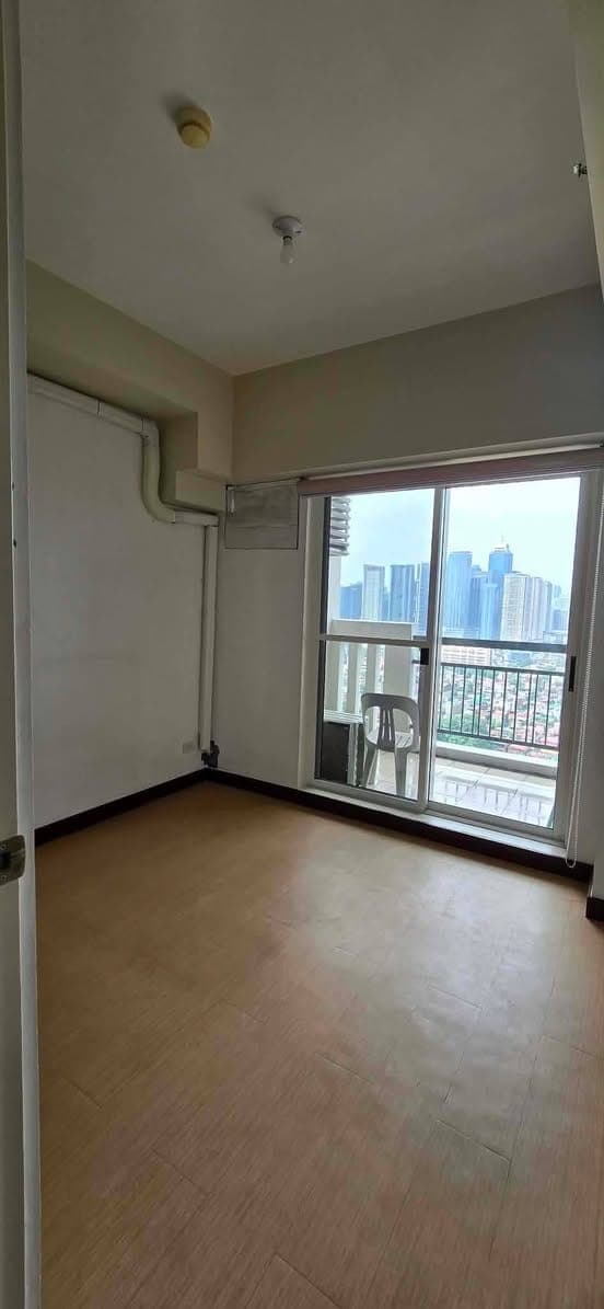 1br Sheridan for rent - photo 5