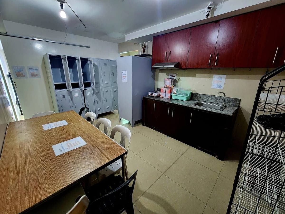 Male Bedspace in JRU Mandaluyong. PM if interested. - photo 4