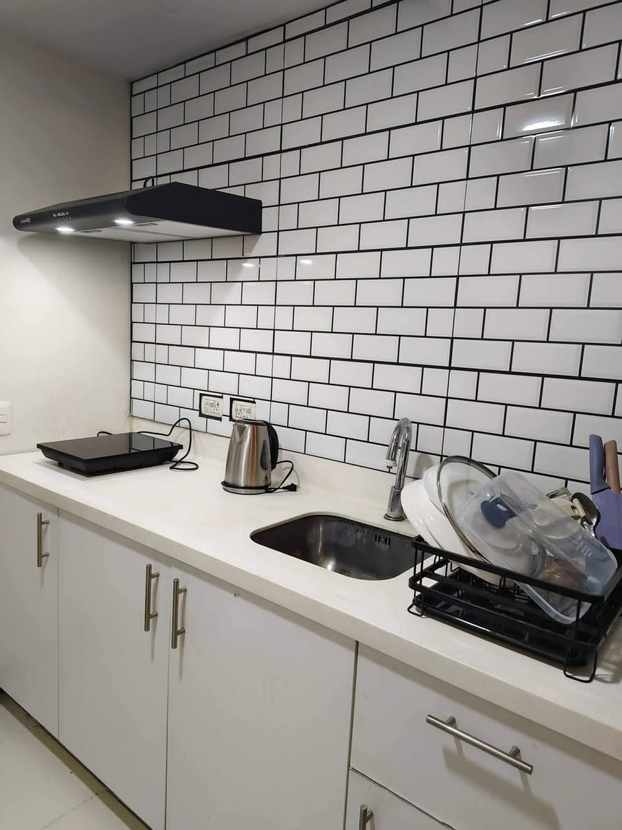 🛏️ FOR RENT IN MANDALUYONG: PET FRIENDLY STUDIO UNIT (FURNISHED)😻 - photo 2