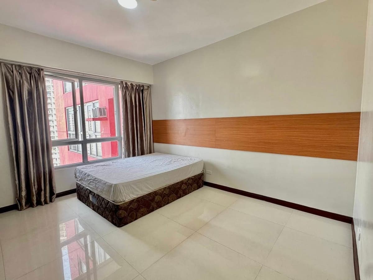 CONDO UNIT FOR LEASE - photo 2