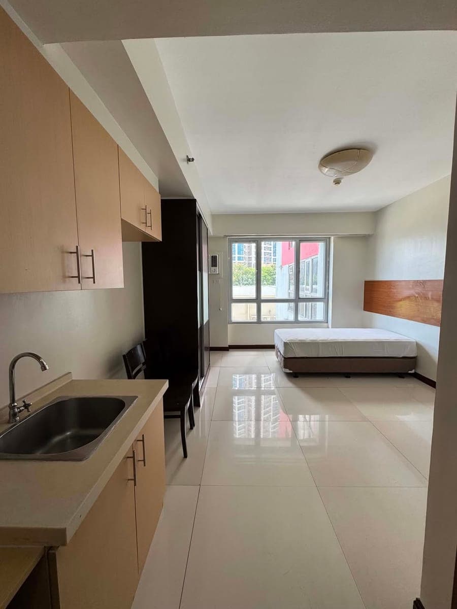 CONDO UNIT FOR LEASE - photo 5