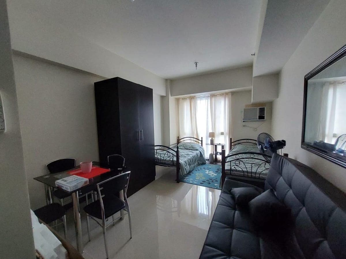 Axis Residence - photo 3