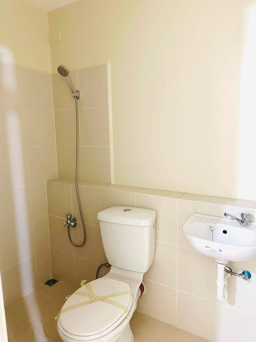 Hi, If you guys are looking for rent to own condo here in ortigas/pasig. - photo 3