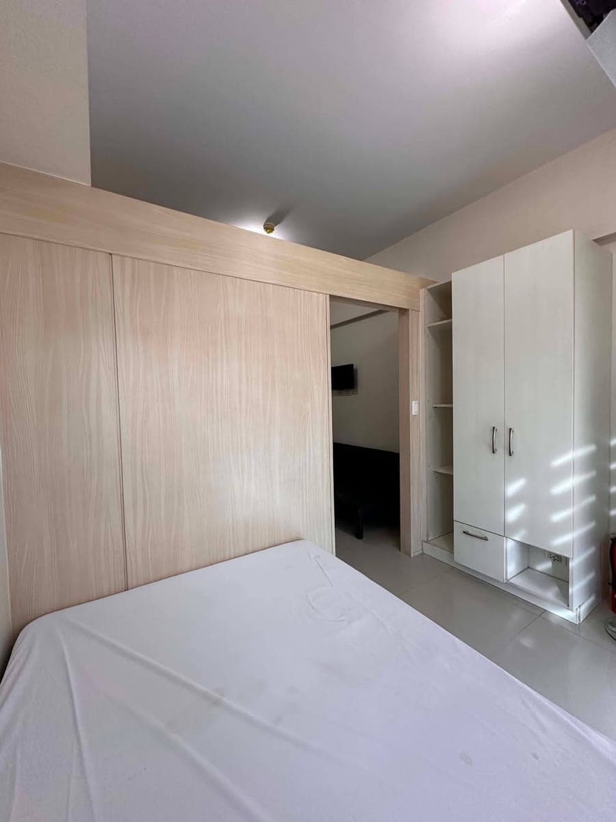 𝐅𝐎𝐑 𝐑𝐄𝐍𝐓: Furnished 1 Bedroom with Balcony SMDC Light Mandaluyong - photo 2