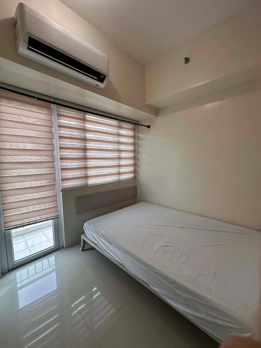 𝐅𝐎𝐑 𝐑𝐄𝐍𝐓: Furnished 1 Bedroom with Balcony SMDC Light Mandaluyong - photo 4