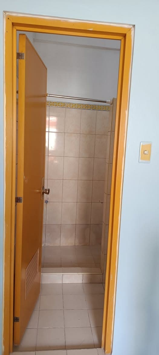 Room for Rent - photo 5