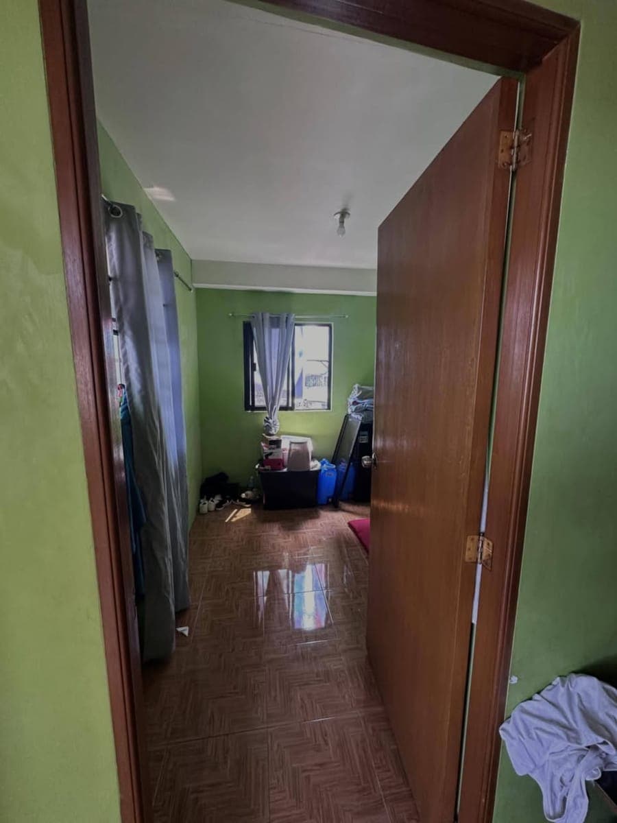 Looking for One female boarders - photo 3