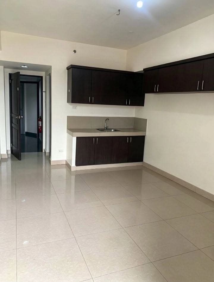 🚨 STUDIO UNIT FOR RENT ONLY IN MANDALUYONG CITY. - photo 2
