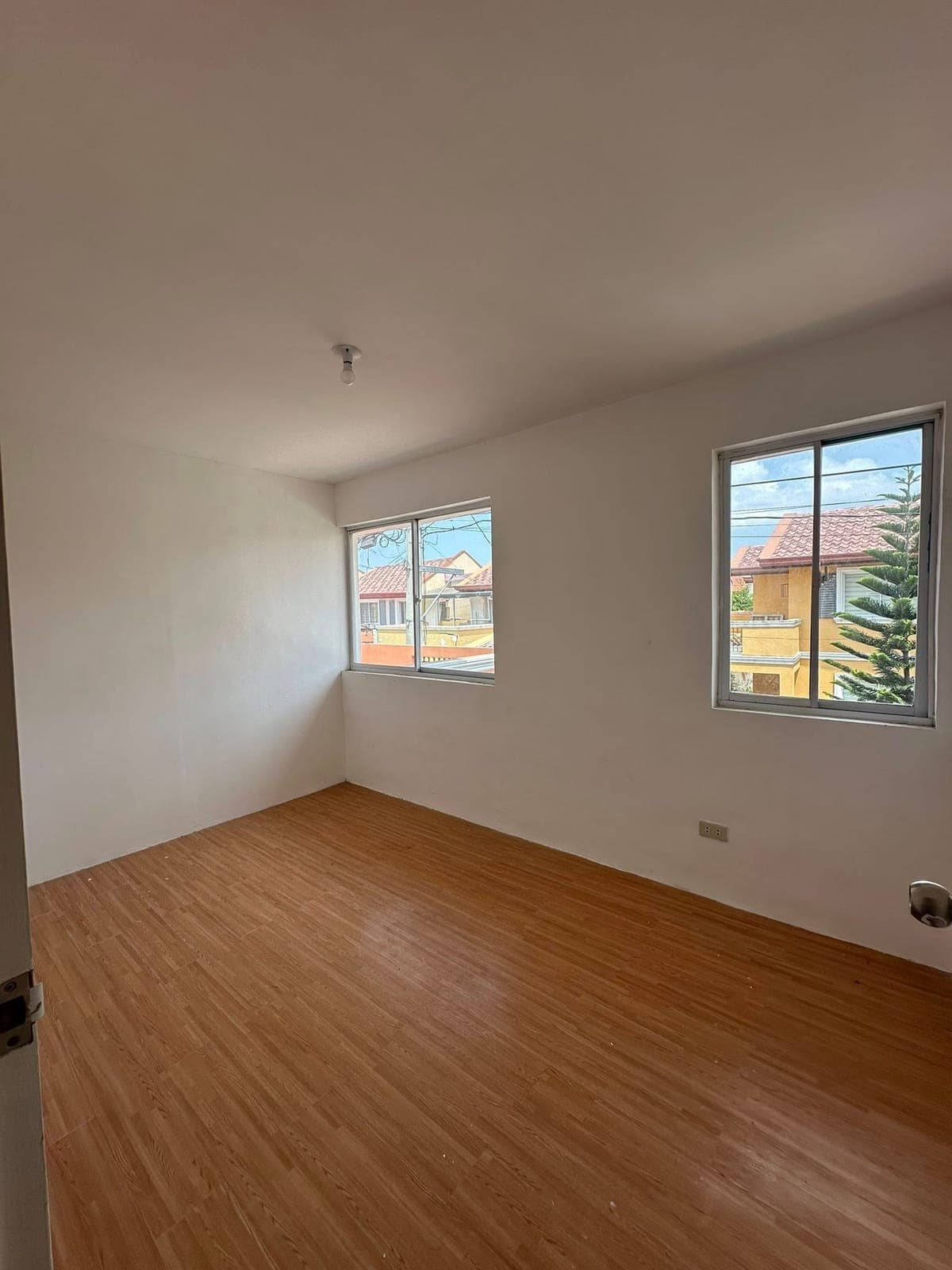 House for rent - photo 2